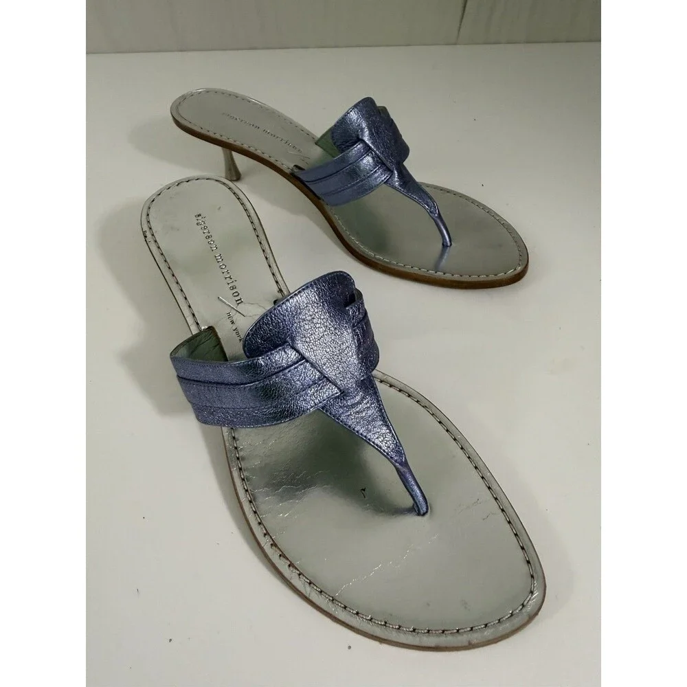 Sigerson Morrison Kitten Heel Sandals Thong Metallic Blue Sz 8.5 Y2K Fashion